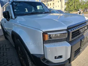 New Toyota Land Cruiser Prado 2024 Off white