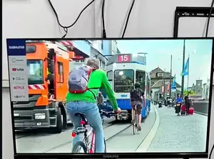 Full Hd Globalstar Smart Android 50" Inches Frameless Tv