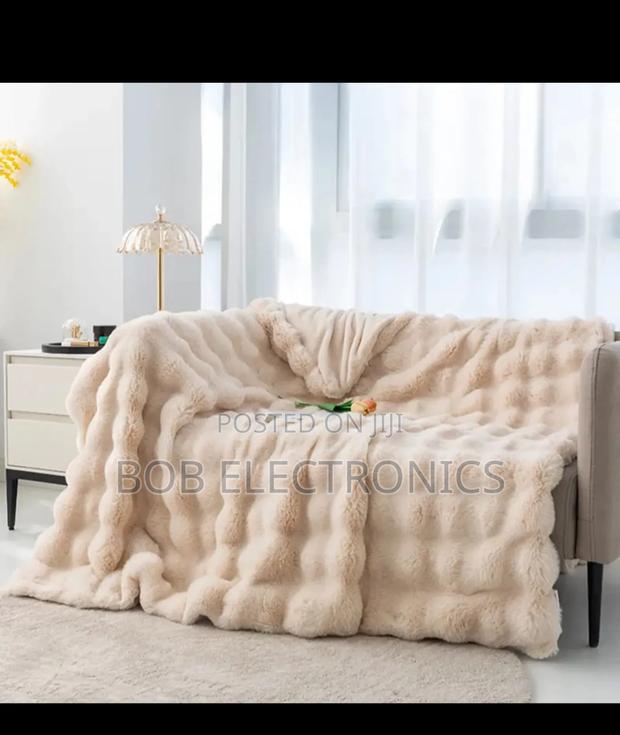 Bubble Queen Size Blanket - thumbnail 5