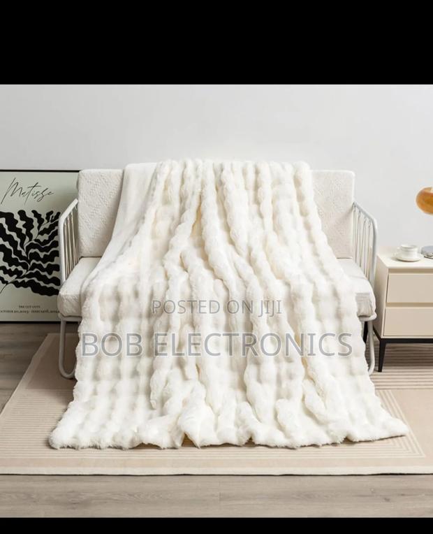 Bubble Queen Size Blanket - thumbnail 6