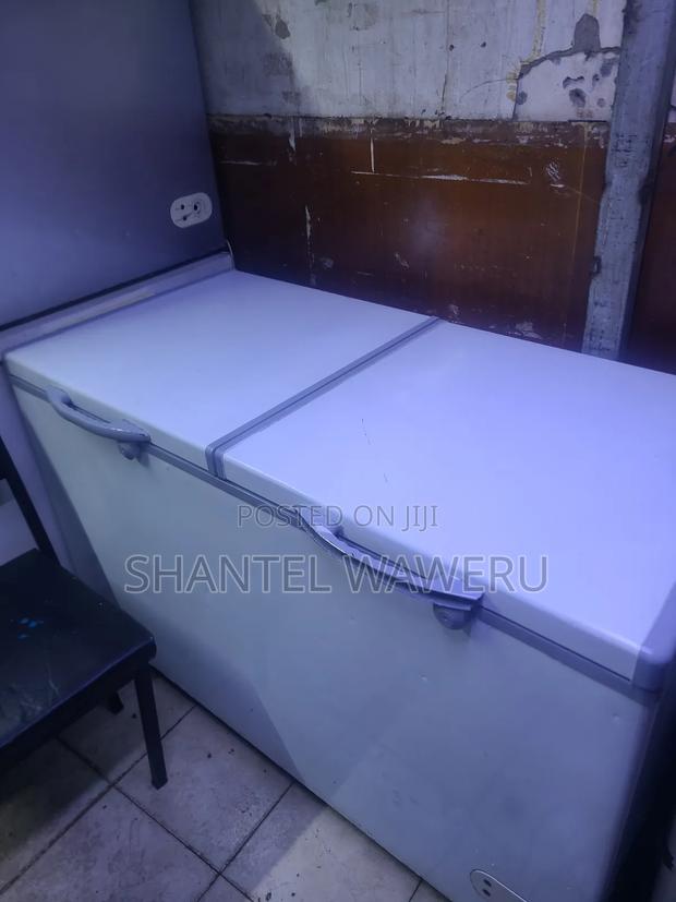 White Chest Freezer 2 Door