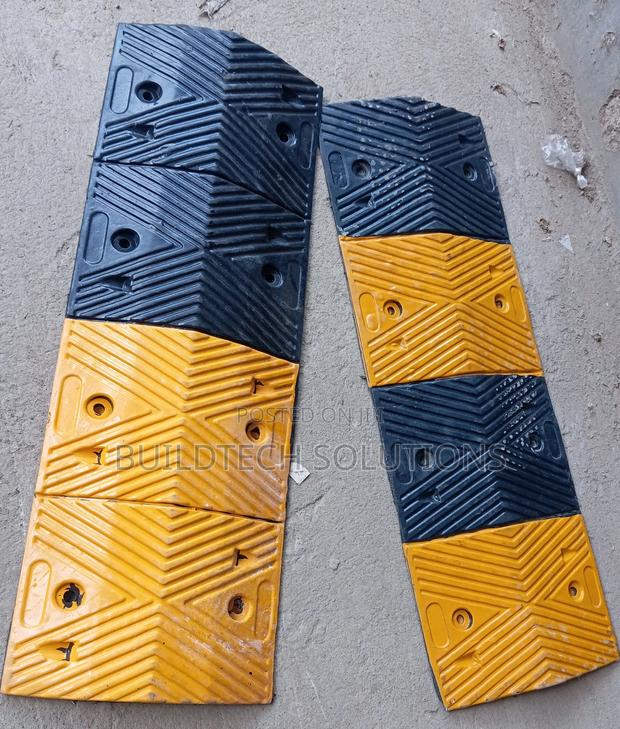 Road Safety Rubber Speed Bump - main view