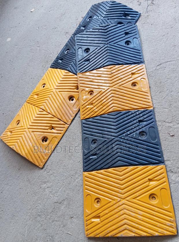 Commercial Rubber Speed Bumps - main view