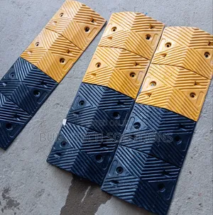 High Visibility Speed Breakers (Black Yellow)