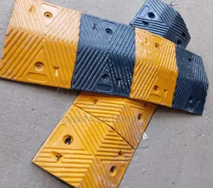 Reflective Rubber Speed Bumps
