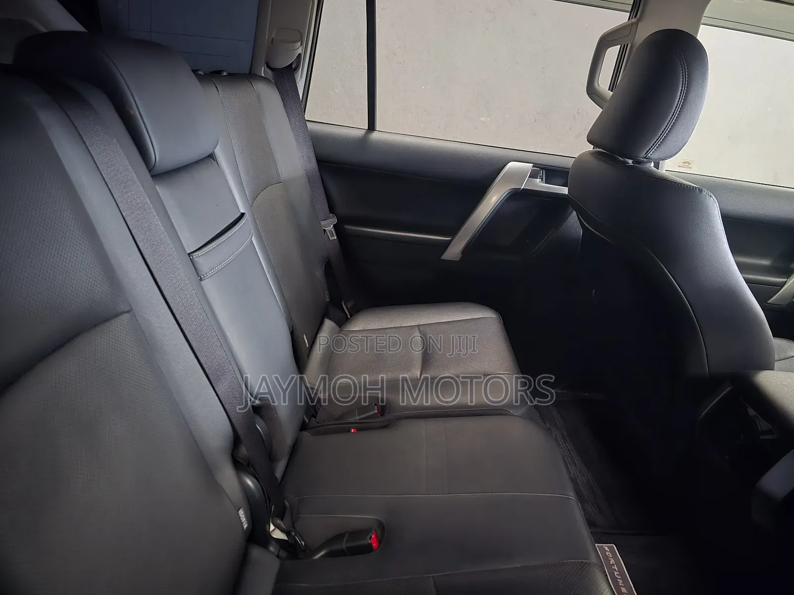Toyota Land Cruiser Prado 2018 Gold