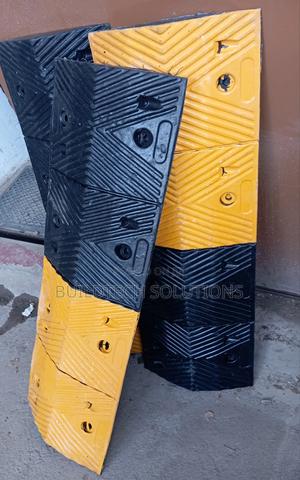Drive Way Rubber Speed Bumps - thumbnail 2