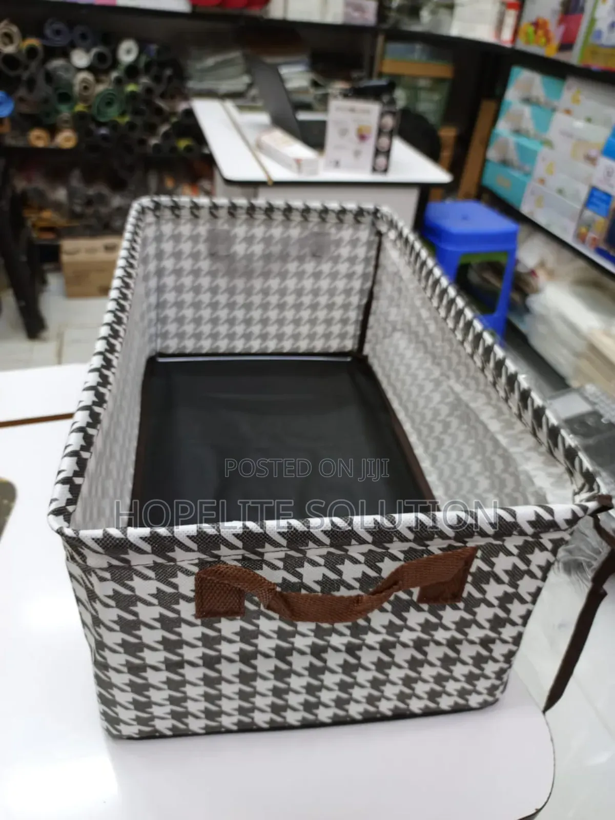 Checked Closet Organizer With Cover