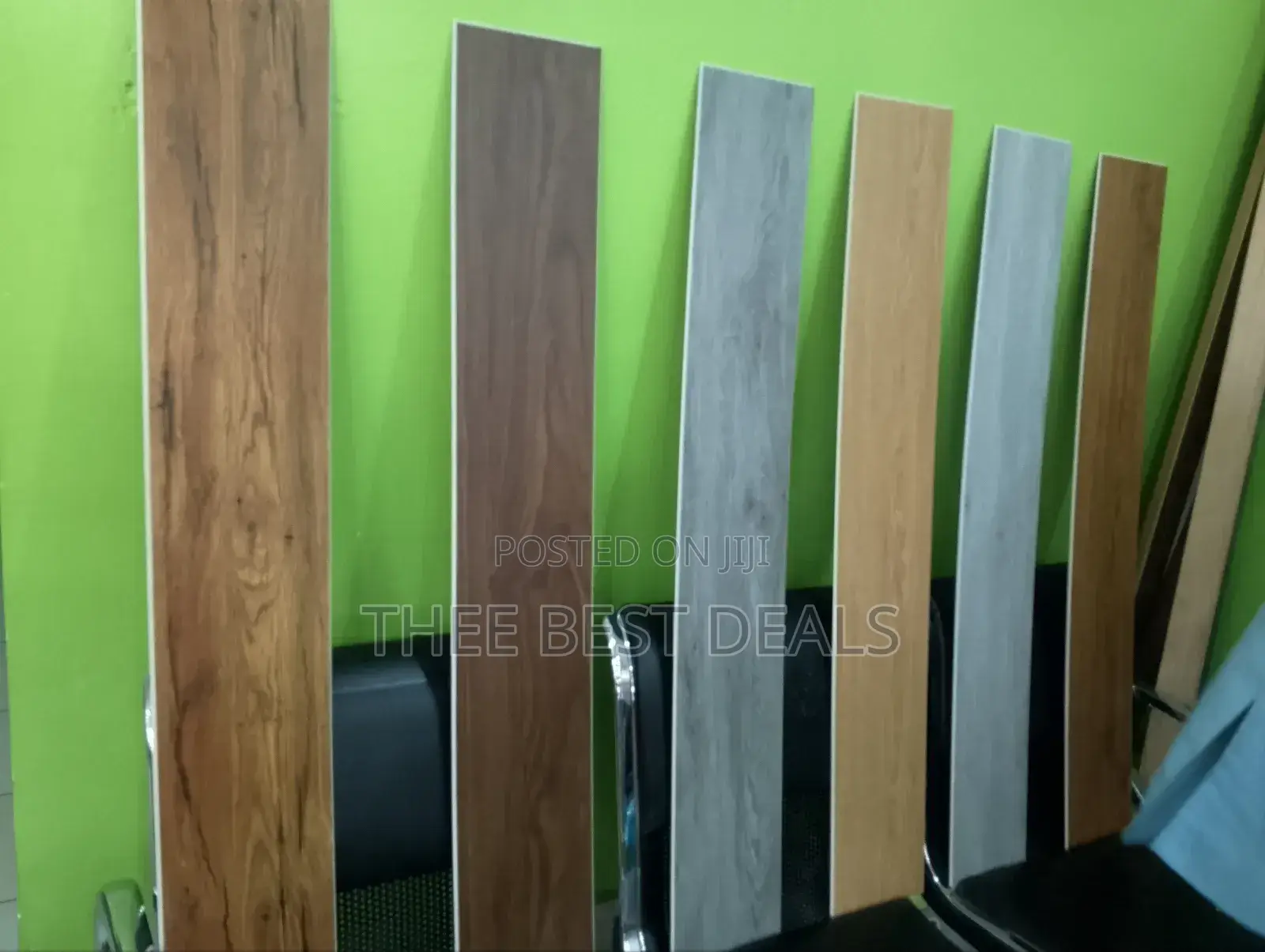 Interlocking SPC Vinyl Flooring