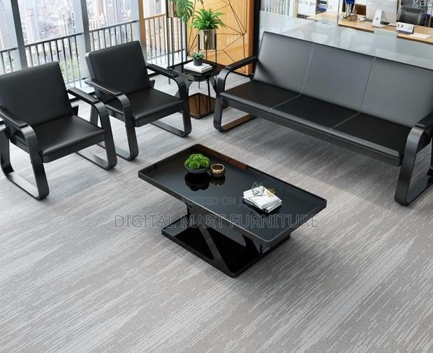 Office Sofa: Best Smart Black Office Sofa