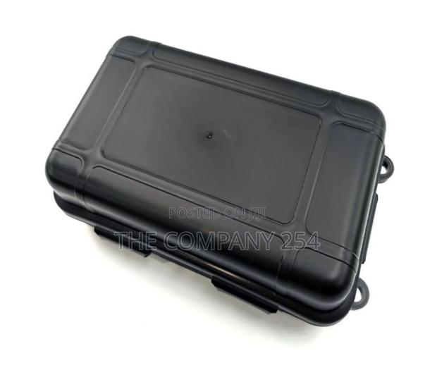 Quality Hiking Outdoor Survivor Kits Available - thumbnail 3