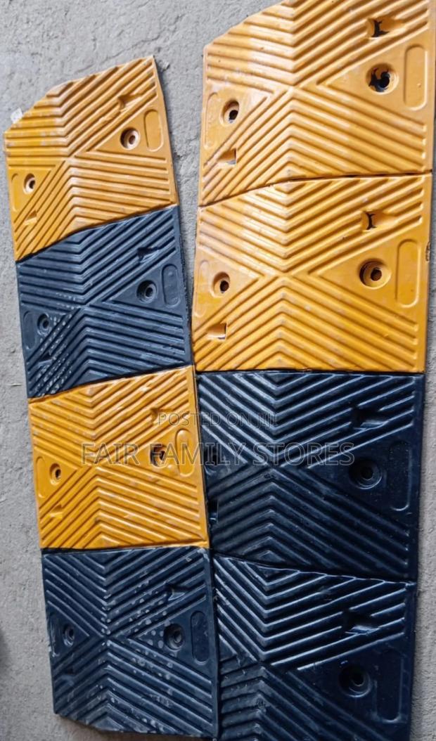 Reflective Rubber Bumbs - thumbnail 2