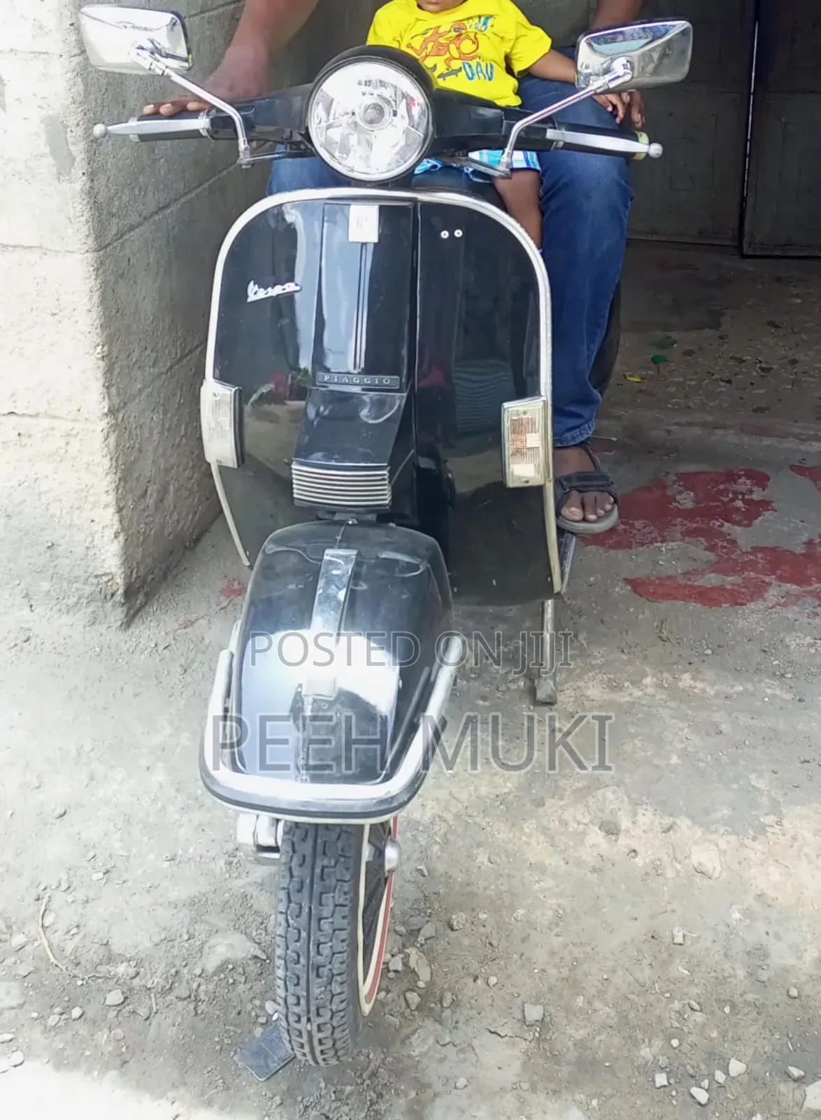 Piaggio Scooter 2012 Black