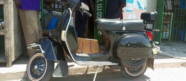 Piaggio Scooter 2012 Black - thumbnail 6