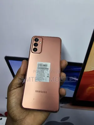 Samsung Galaxy F23 128 GB Rose Gold