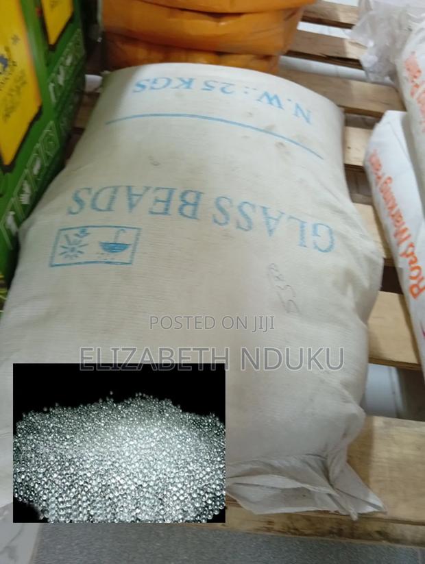 Clear Class Beads 25kg - main view