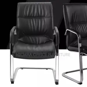 Executive Comfort Meets Timeless Style Seat