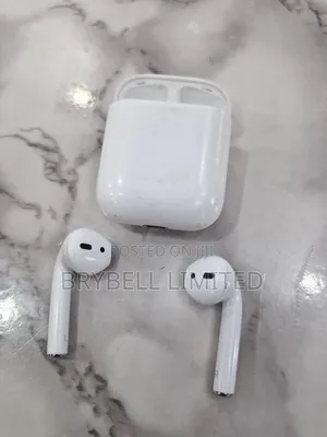Original Apple Airpods 1, White, Clean as New