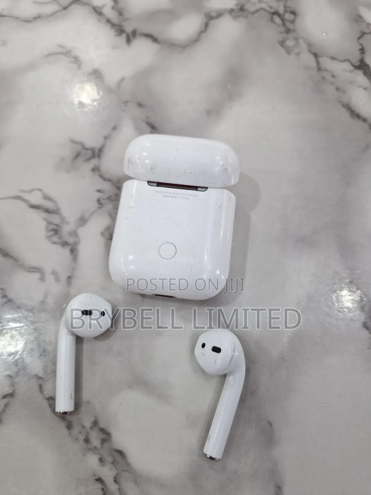 Original Apple Airpods 1, White, Clean as New