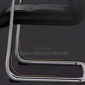 Sleek Comfort Meets Modern Design Cantilever Chair