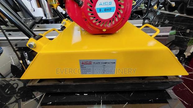 Aico Japan 90kg Plate Compactor Machine Petrol Engine. - thumbnail 3