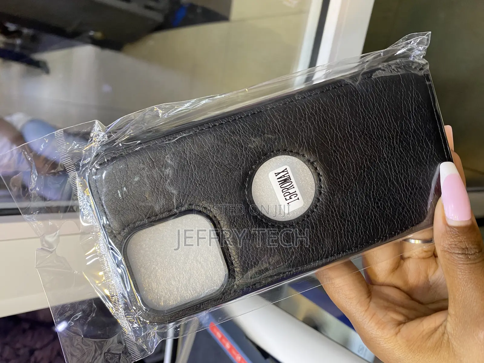 Vookas Vegan Leather iPhone 15 Plus Case With Apple Logo Cut