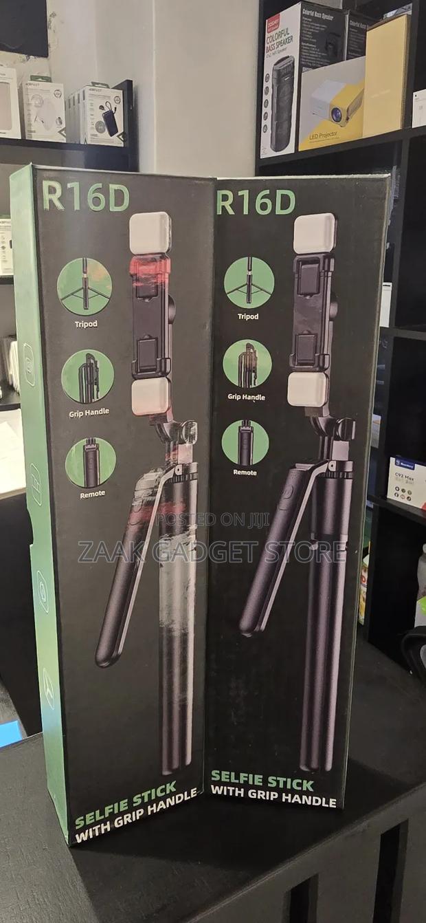 Selfie Stick With Grip Handle -R16d - thumbnail 3