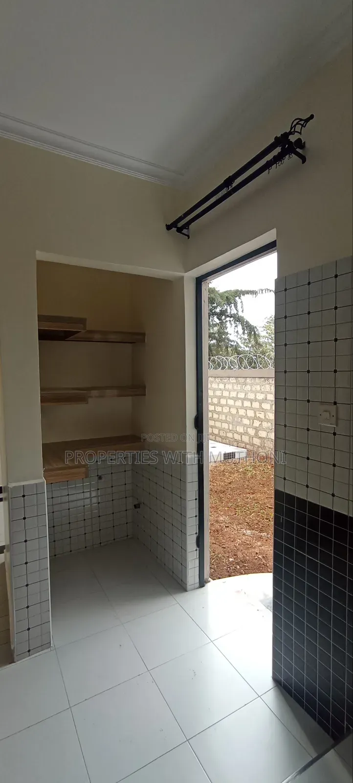 3bdrm Bungalow in Kibiku for sale