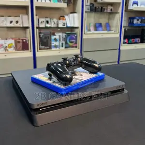 Ps4 Slim, + Watchdogs Game