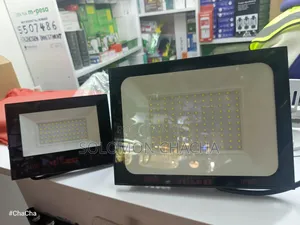 Velmax 100 Watts Floodlight Ac Type Available In The Market