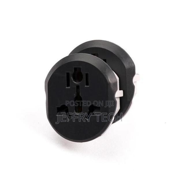 International 250v 13a Travel Adapter With Uk 3 Pin And Eu 2 Pin Plug