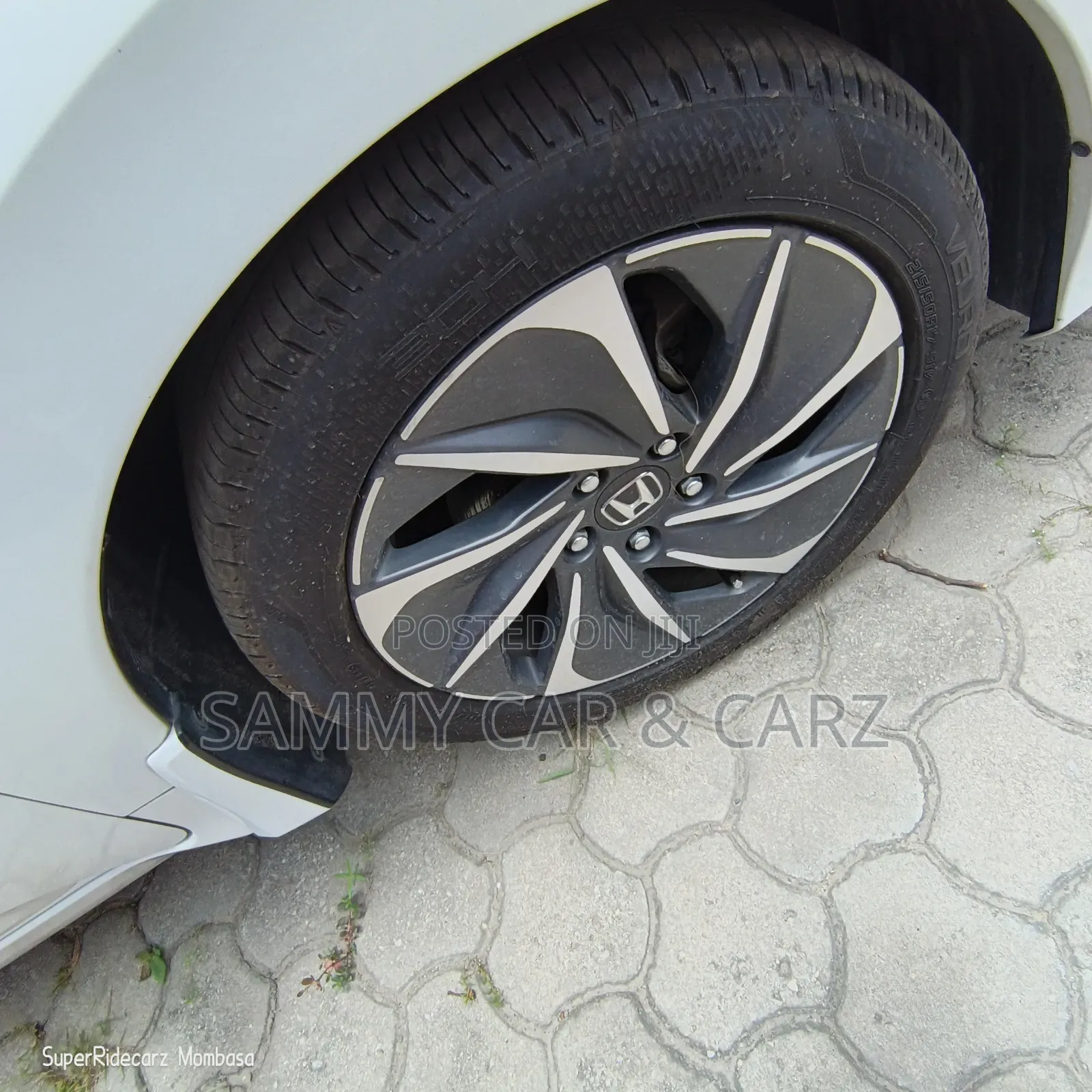 Honda Insight 2019 White