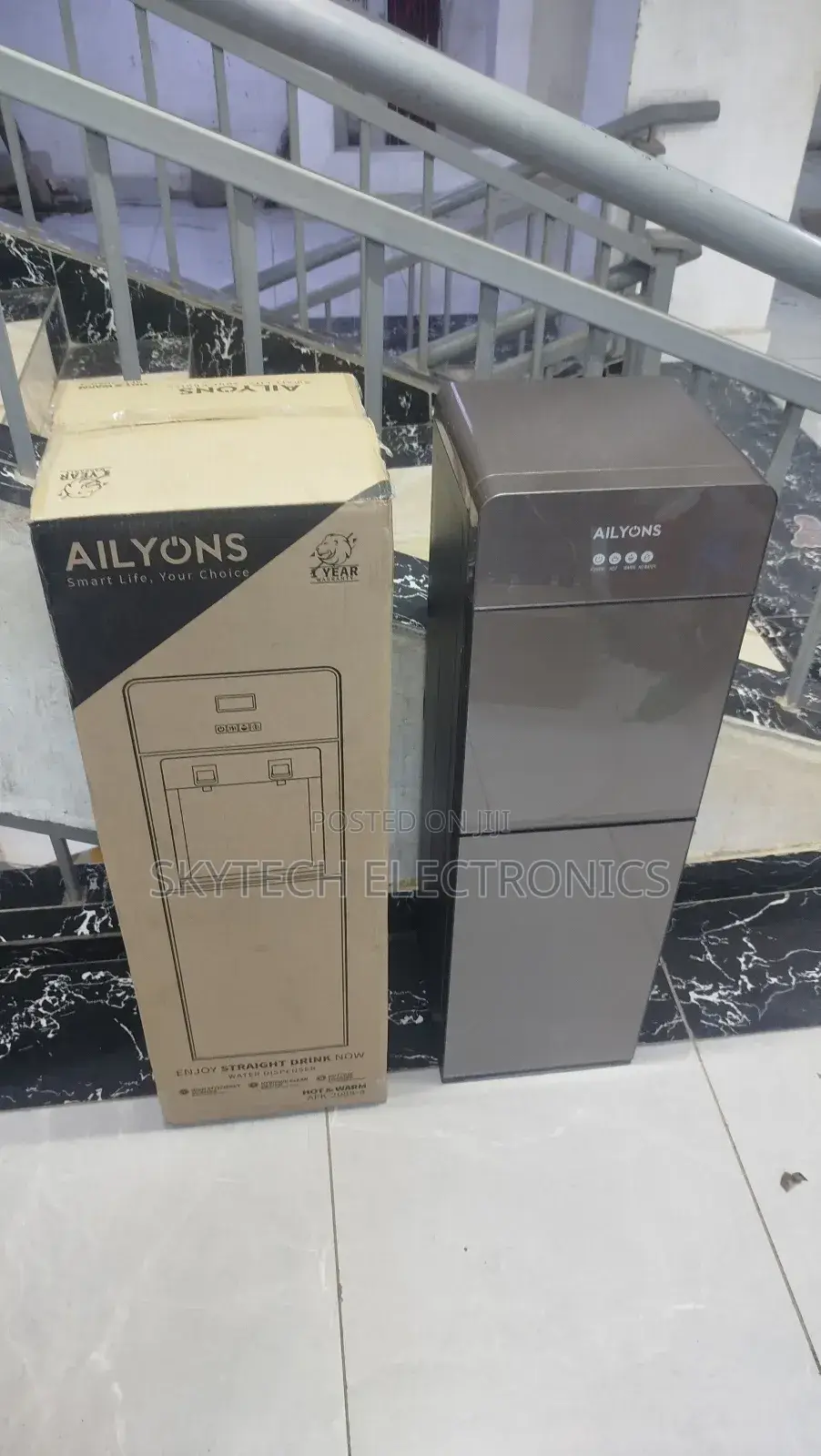 Ailyons Hot and Normal Water Dispenser