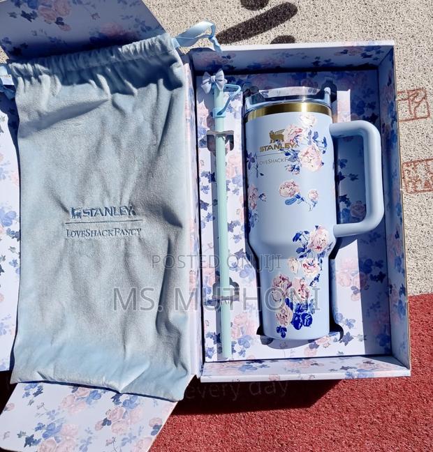 Fancy Loveshack Stanley 1200 Ml - main view