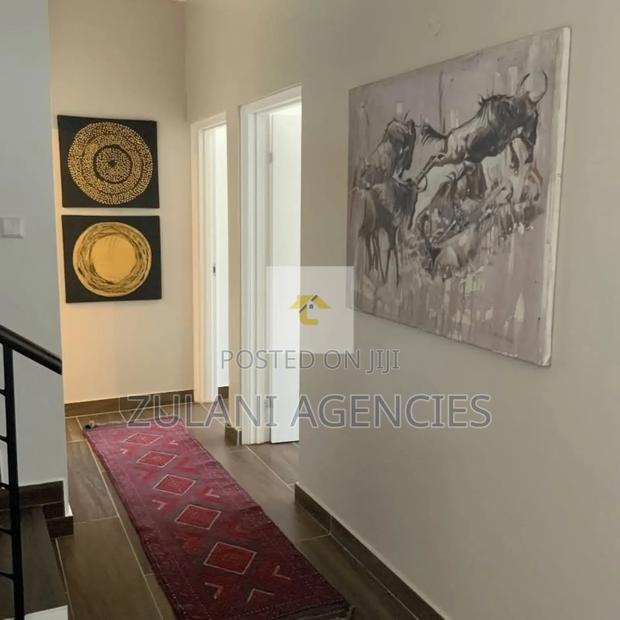 3bdrm Apartment in Rosslyn for sale - thumbnail 5