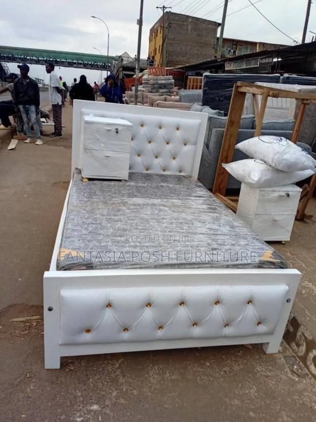 4x6 Elegant White Upholstered Bed With 2 Sideboxes - main view