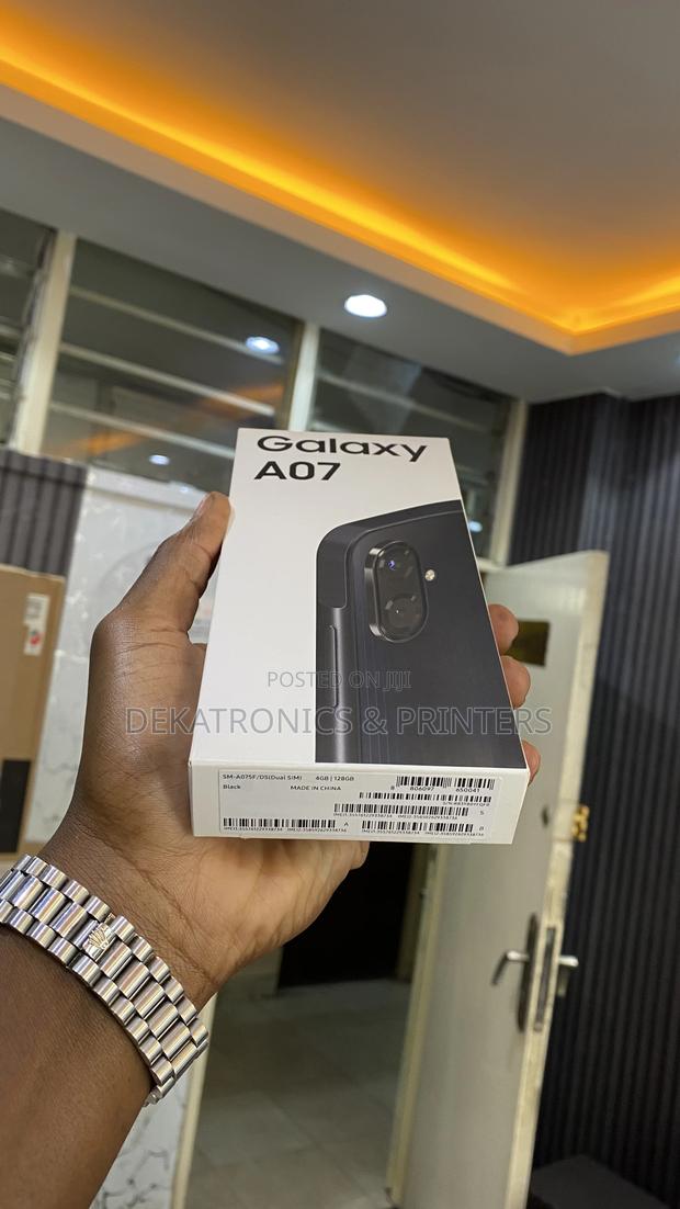 New Samsung Galaxy A07 4G 64 GB Black - main view