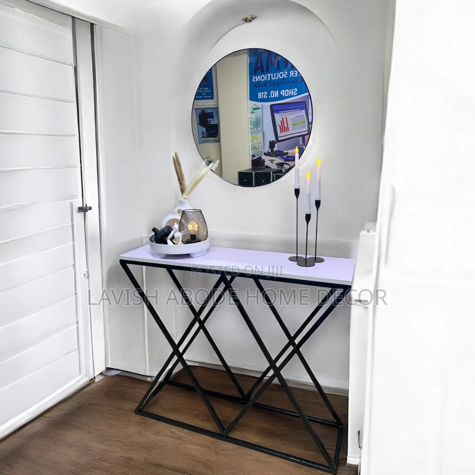 Black Console Table With Black Round Unbreakable Mirror