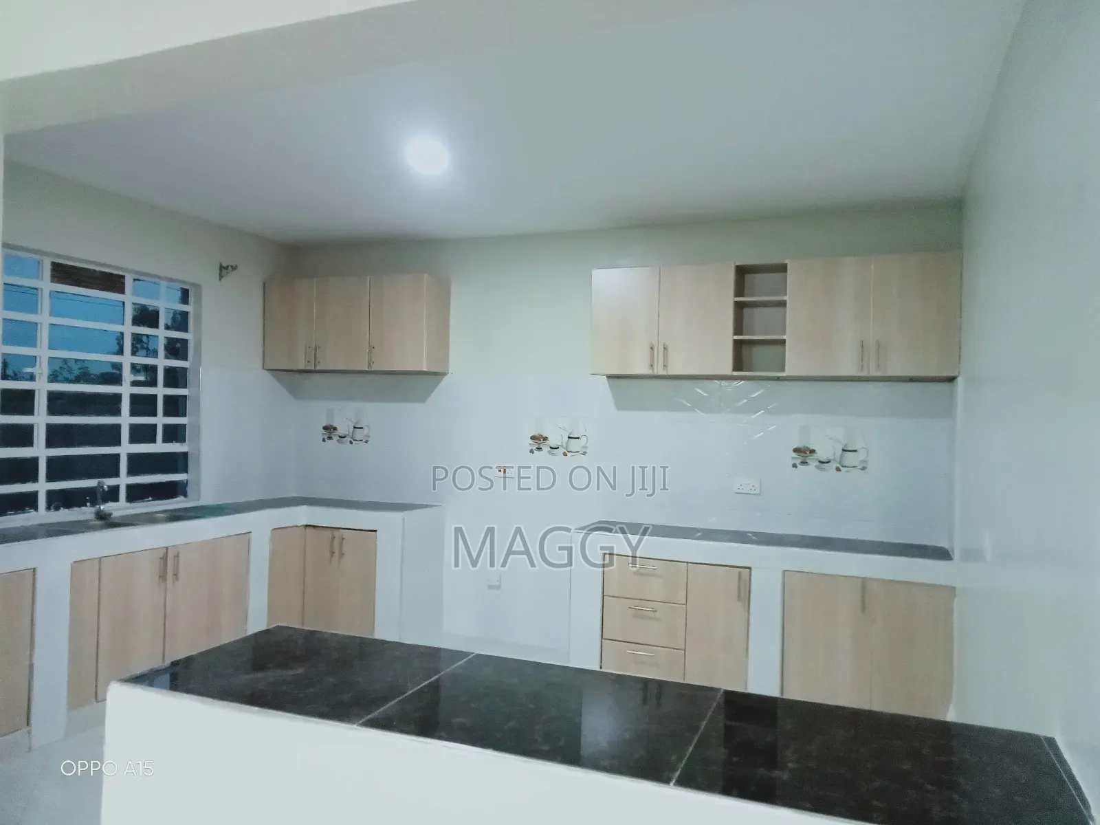 3bdrm Bungalow in Kiamunyi, Menengai West for sale