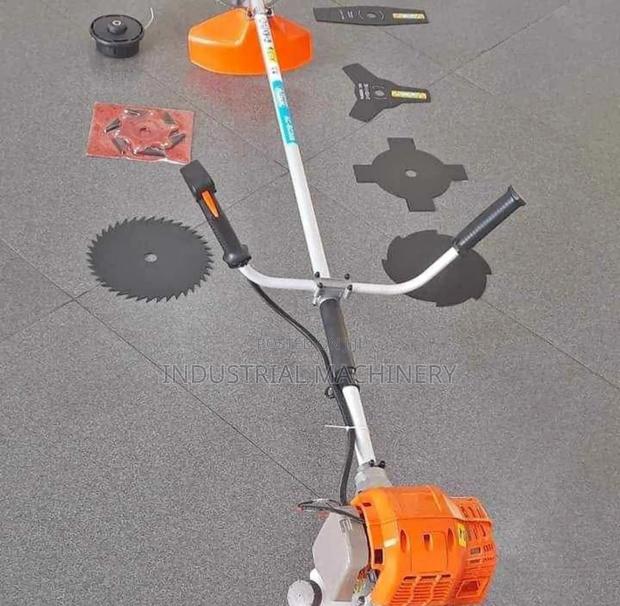 Dera Brush Cutter - main view