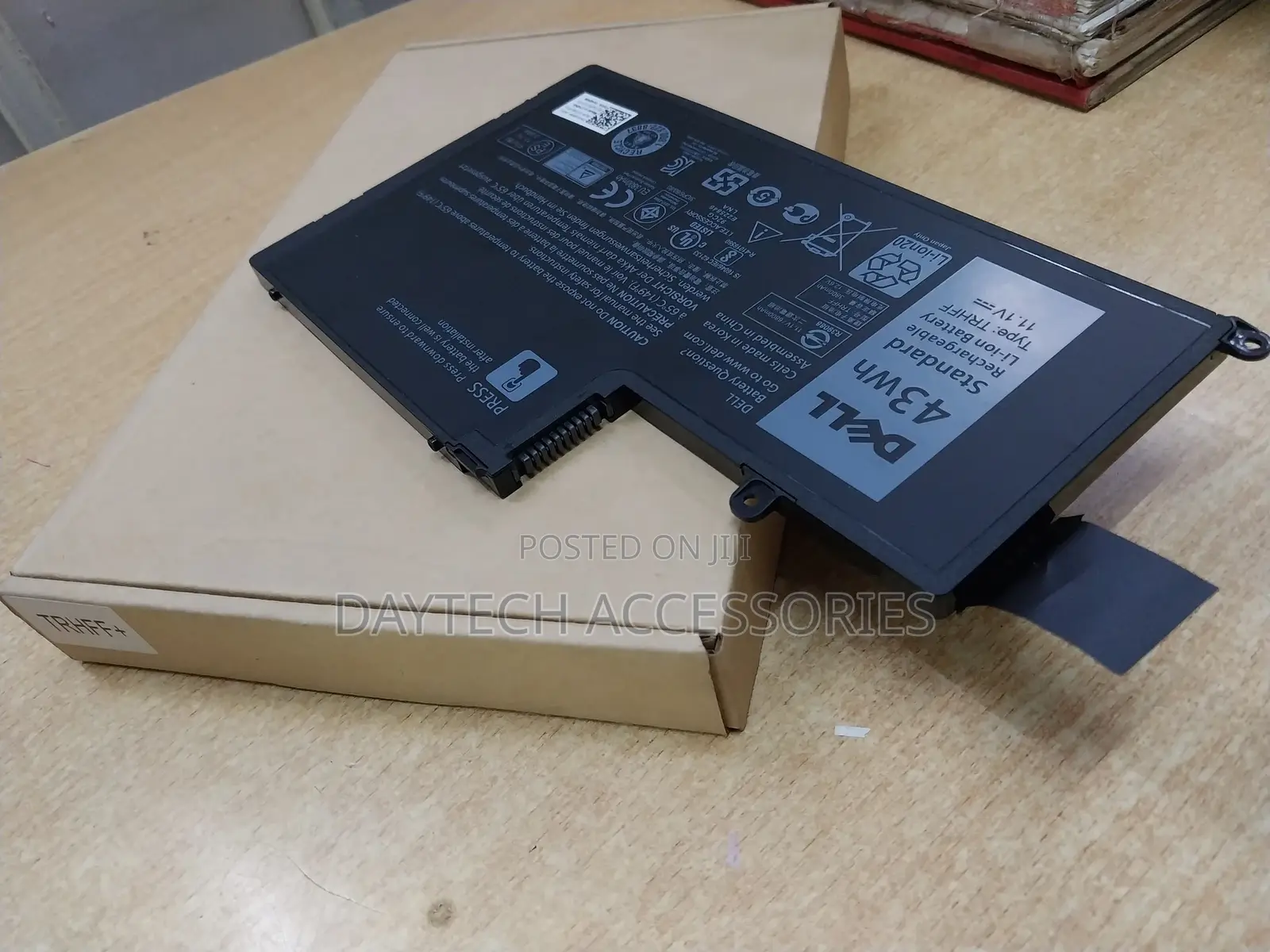 Laptop Battery Compatible With Dell Inspiron 15 5547 5548 5557 5542.