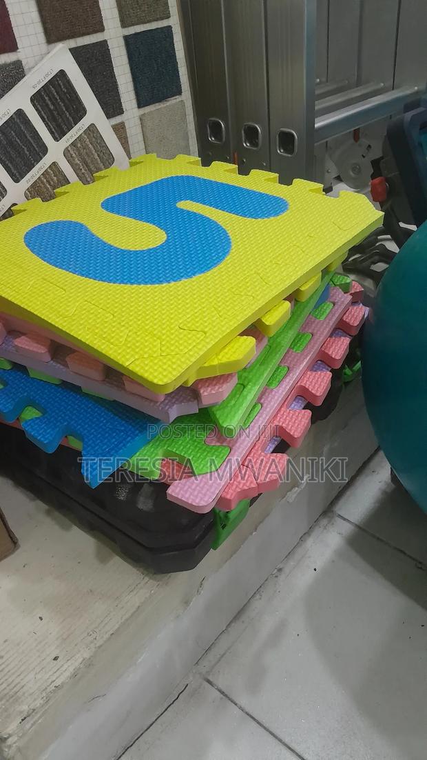 Eva Puzzle  Mats