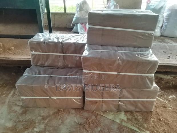 Untreated Compressed Blocks of Coco Peat, Coco Coir Blocks - 5kg - main view