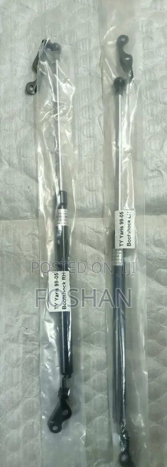 Vitz 1999 Bootshocks