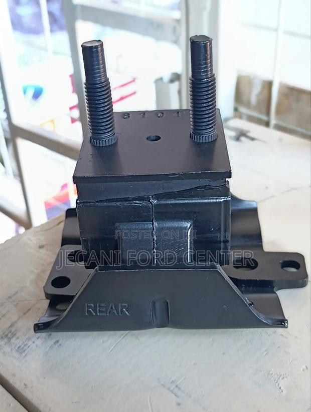 Ford Ranger 2wd Gearbox Mounting - thumbnail 2