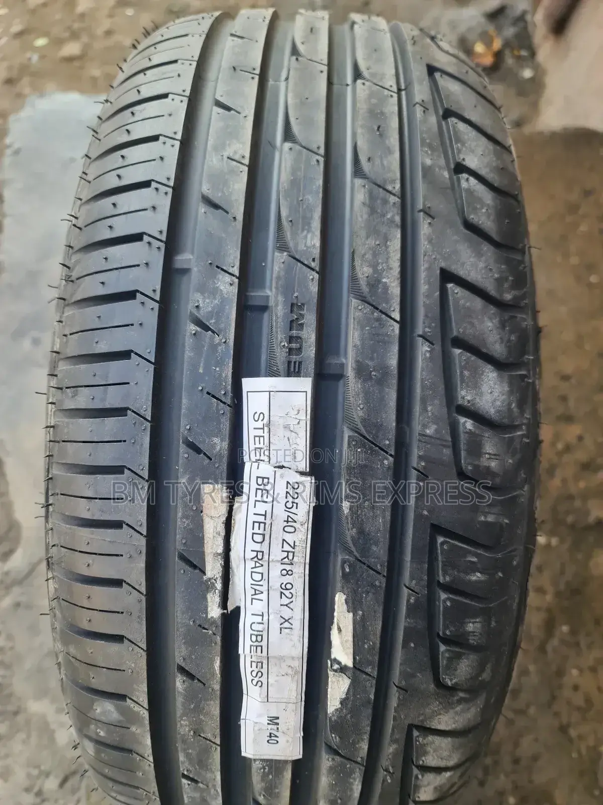 225 /40 R18 Forcium