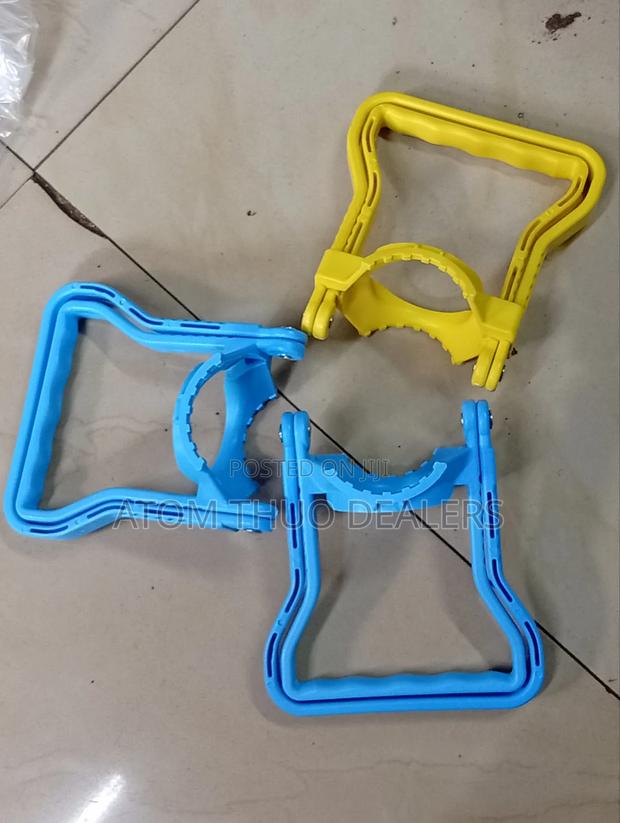 Water Bottle Lifter Available - main view