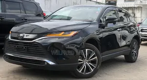 Toyota Harrier 2.0 2020 Black