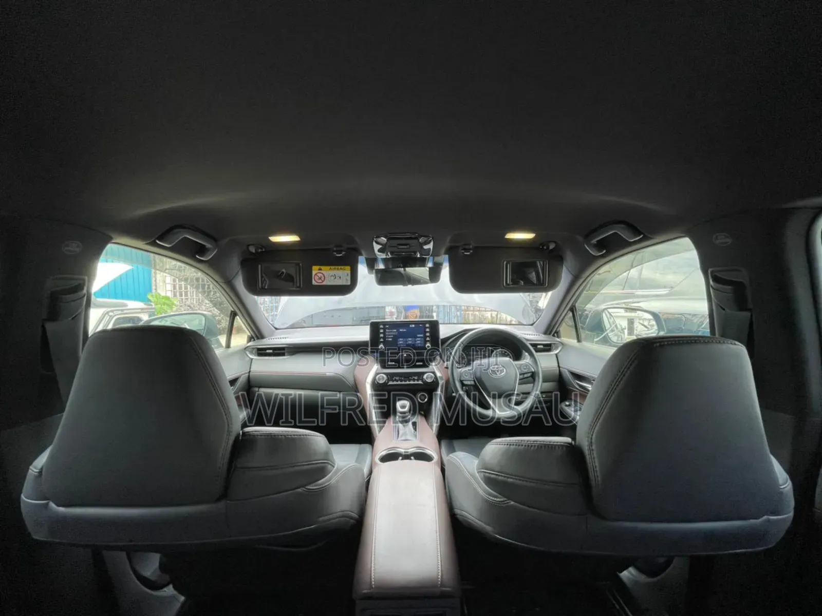 Toyota Harrier 2.0 2020 Black