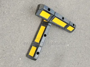 Reflective Rubber Wheel Stopper